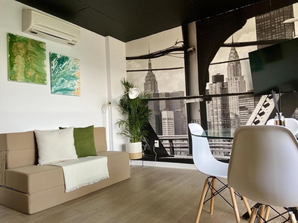 Appartement Condo Avec Terrasse Privee Dans Le Quartier Des Spectacles Montreal Zewnętrze zdjęcie