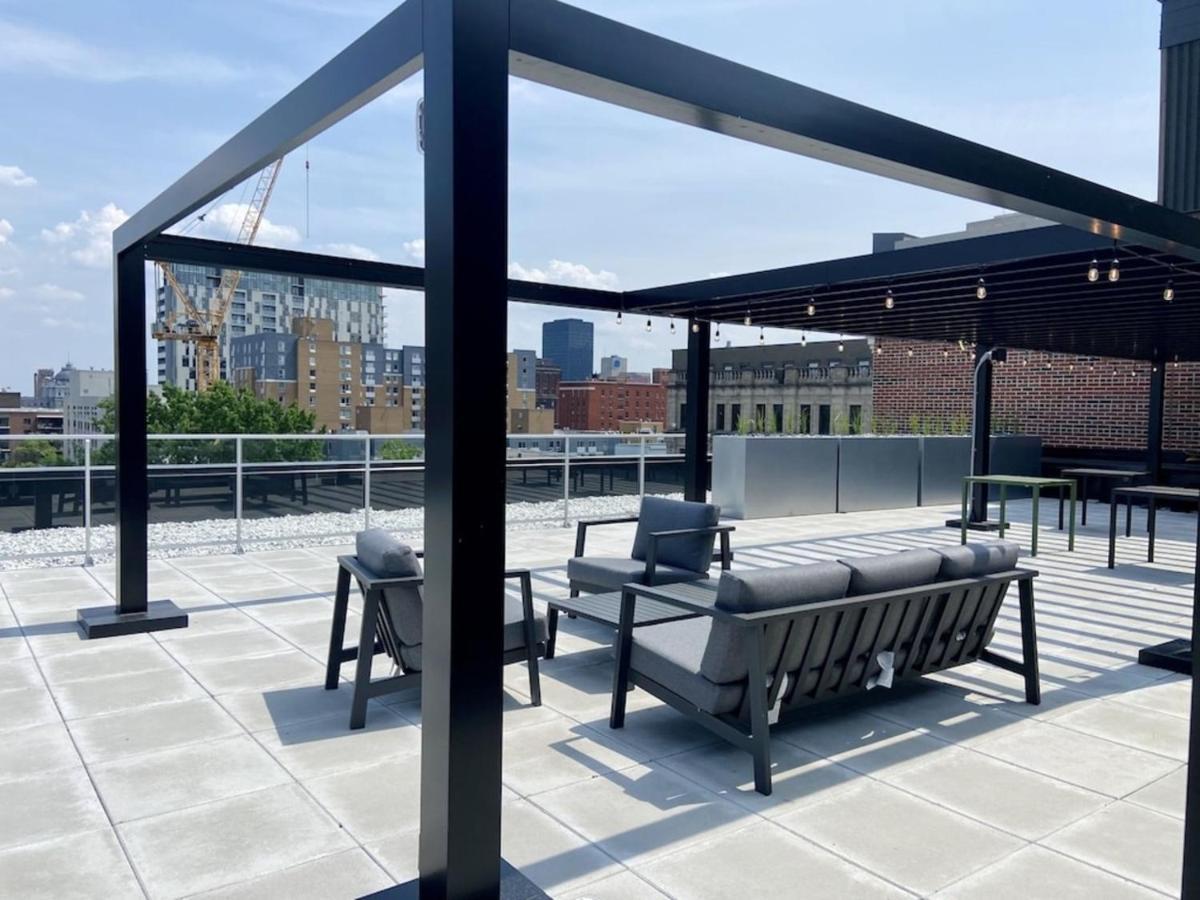 Appartement Condo Avec Terrasse Privee Dans Le Quartier Des Spectacles Montreal Zewnętrze zdjęcie